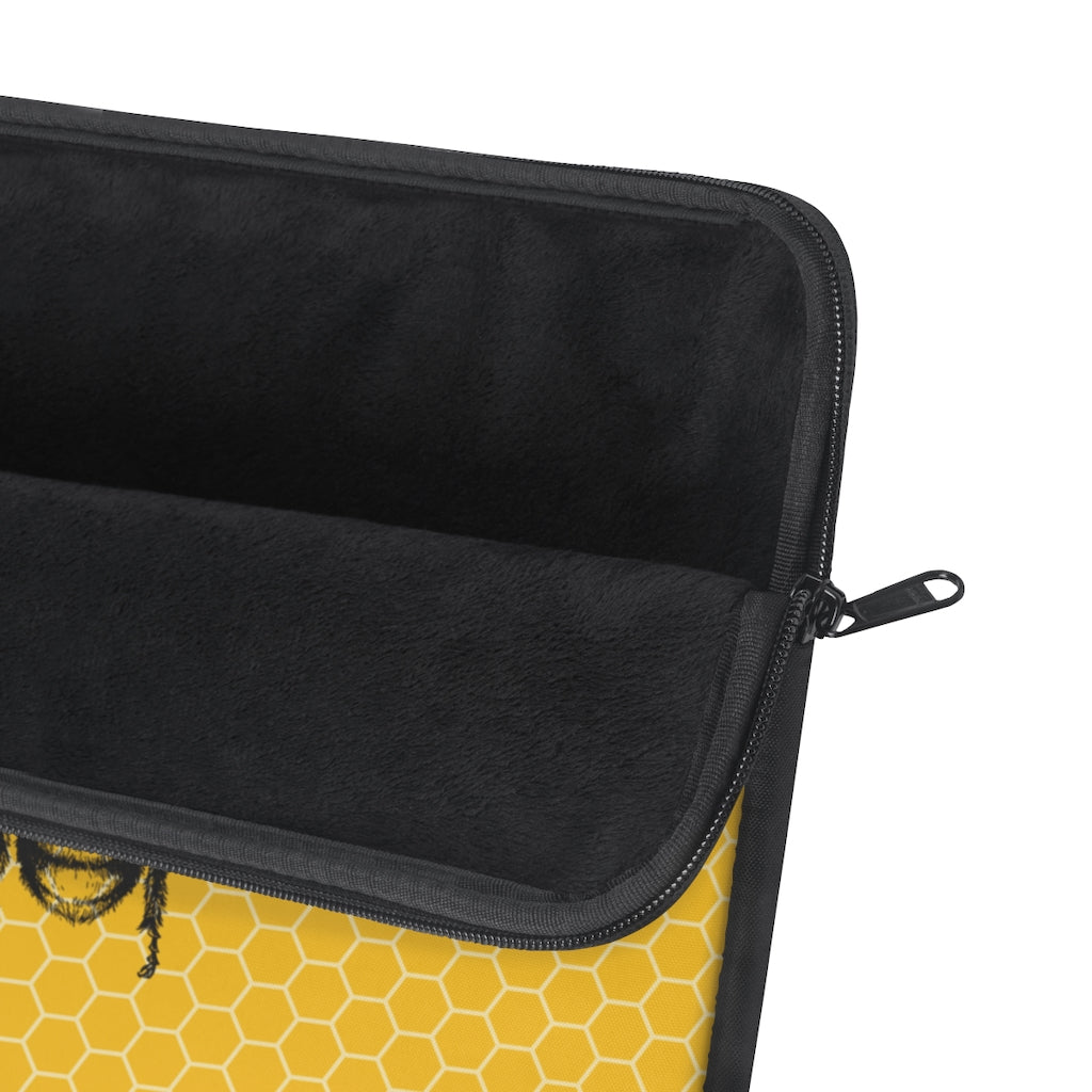 QB CLASSY QUEEN BEE HONEY Laptop Sleeve