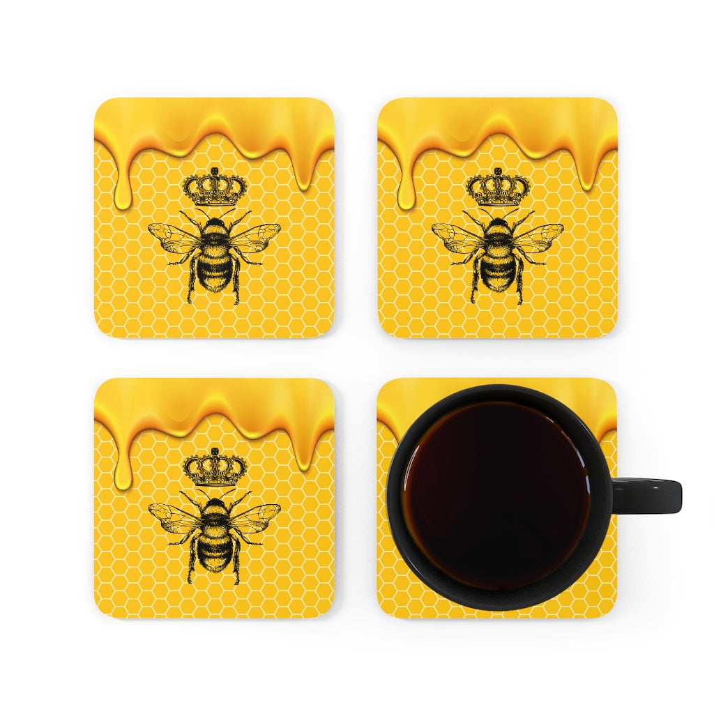 QB CLASSY QUEEN BEE Corkwood Coaster Set