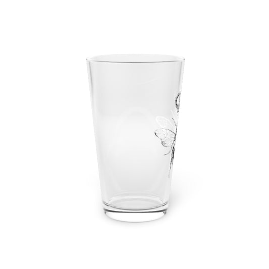 QB CLASSY QUEEN BEE PINT GLASS