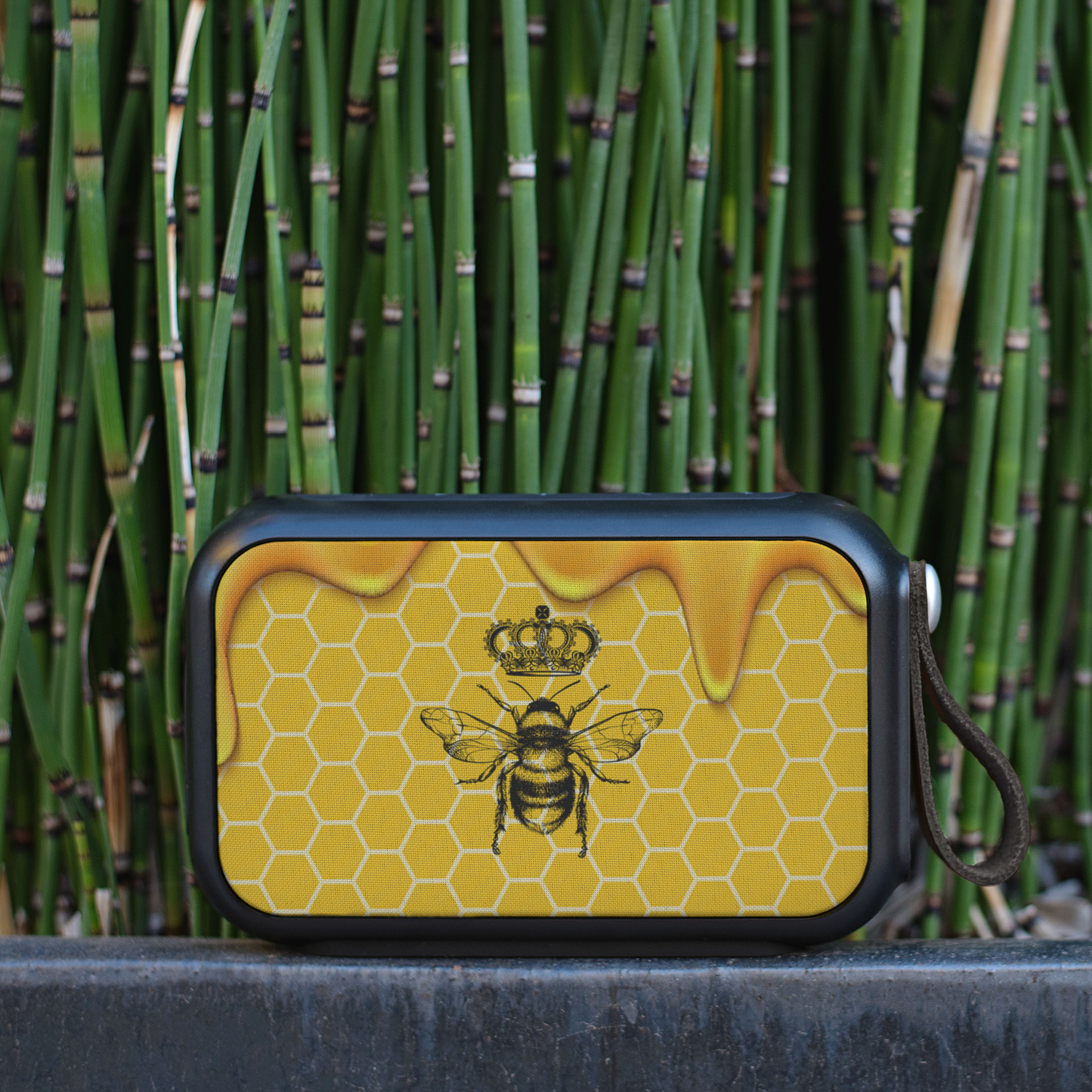 QB CLASSY QUEEN BEE Bluetooth Wireless Speaker
