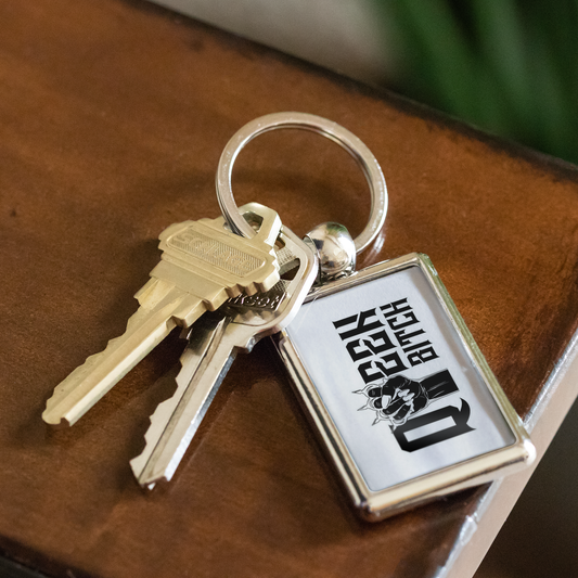 QUEEN BITCH KEYCHAIN