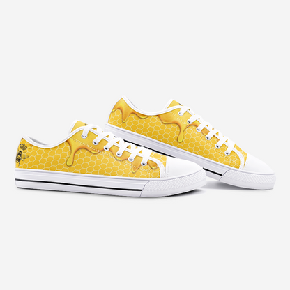 QB CLASSY QUEEN BEE Low Top Canvas Shoes
