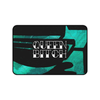 QUEEN BITCH TITLE GRAFFITI Desk Mat