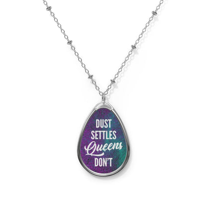 QUEENS DON'T SETTLE Oval Necklace
