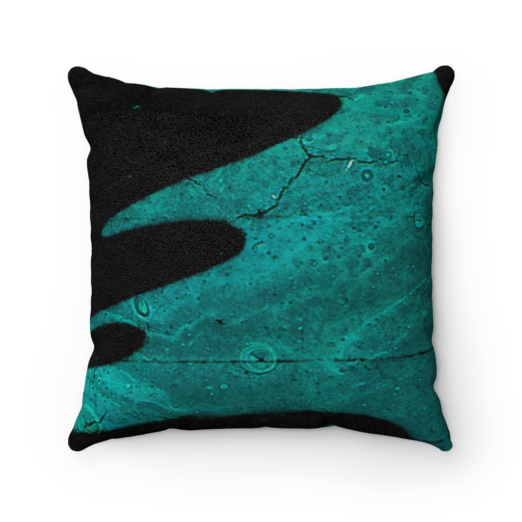 QUEEN BITCH TATTOO GRAFFITI Faux Suede Square Pillow