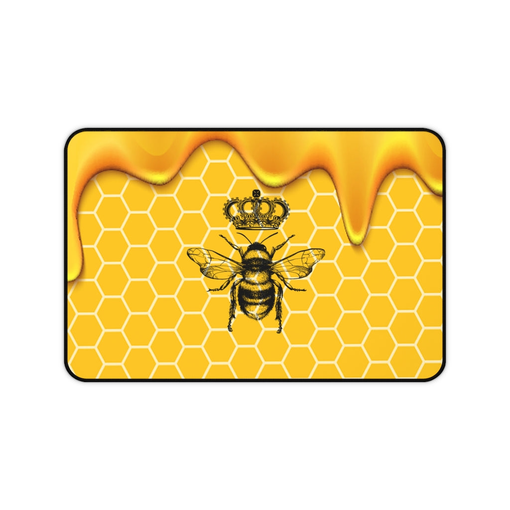 QB CLASSY QUEEN BEE Desk Mat