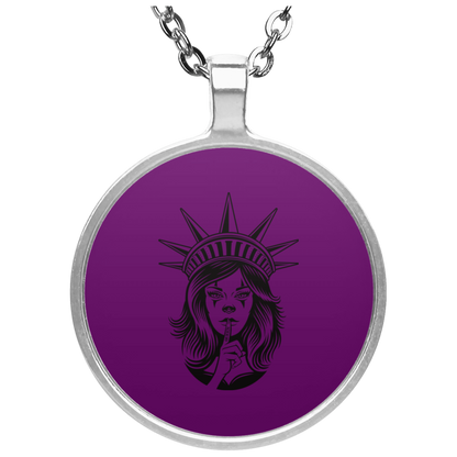 LISTEN TO THE QUEEN Necklace