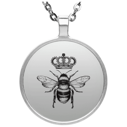 QB CLASSY QUEEN BEE NECKLACE