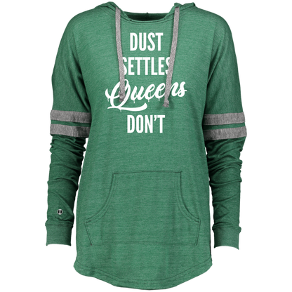 QUEENS DON'T SETTLE Hooded Low Key Pullover