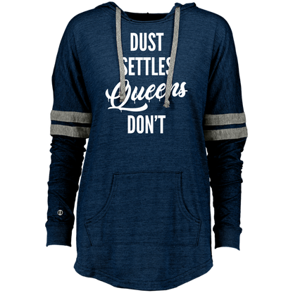 QUEENS DON'T SETTLE Hooded Low Key Pullover