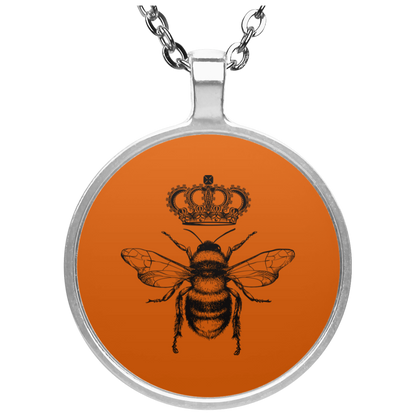 QB CLASSY QUEEN BEE NECKLACE