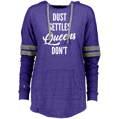 QUEENS DON'T SETTLE Hooded Low Key Pullover