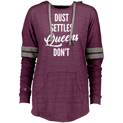 QUEENS DON'T SETTLE Hooded Low Key Pullover