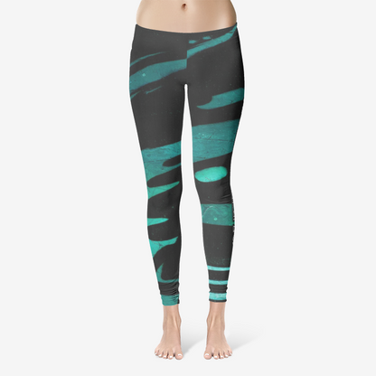 QUEEN BITCH TATTOO TITLE GRAFFITI Temp Control Cotton Leggings